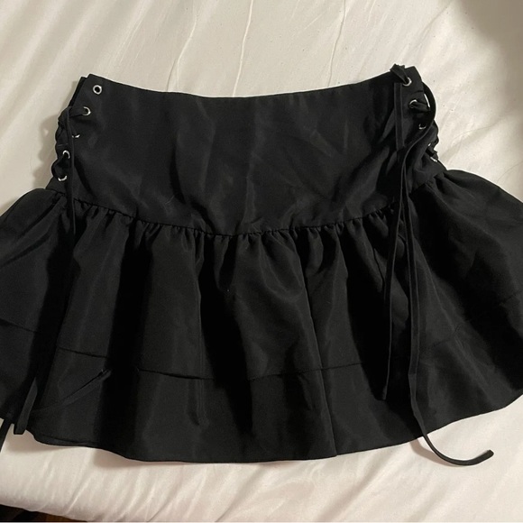 Black Drawstring Layered Ruffle Skirt - Picture 7 of 7